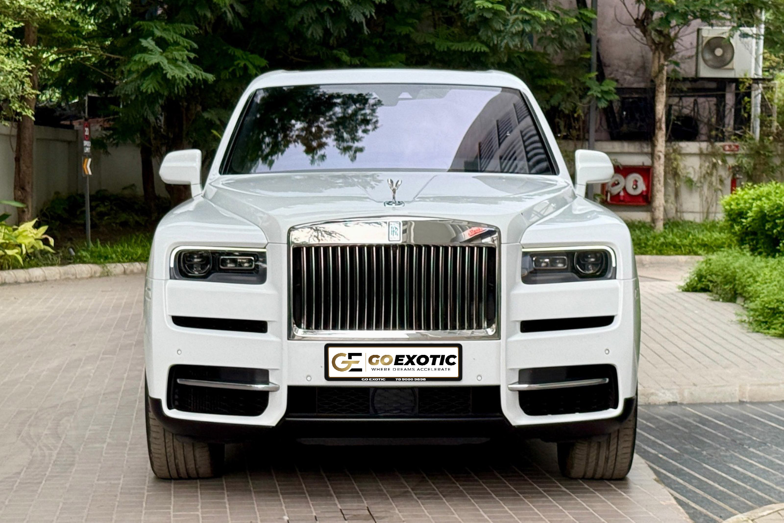 2020 ROLLS ROYCE CULLINAN SERIES I  pre-owned luxury car