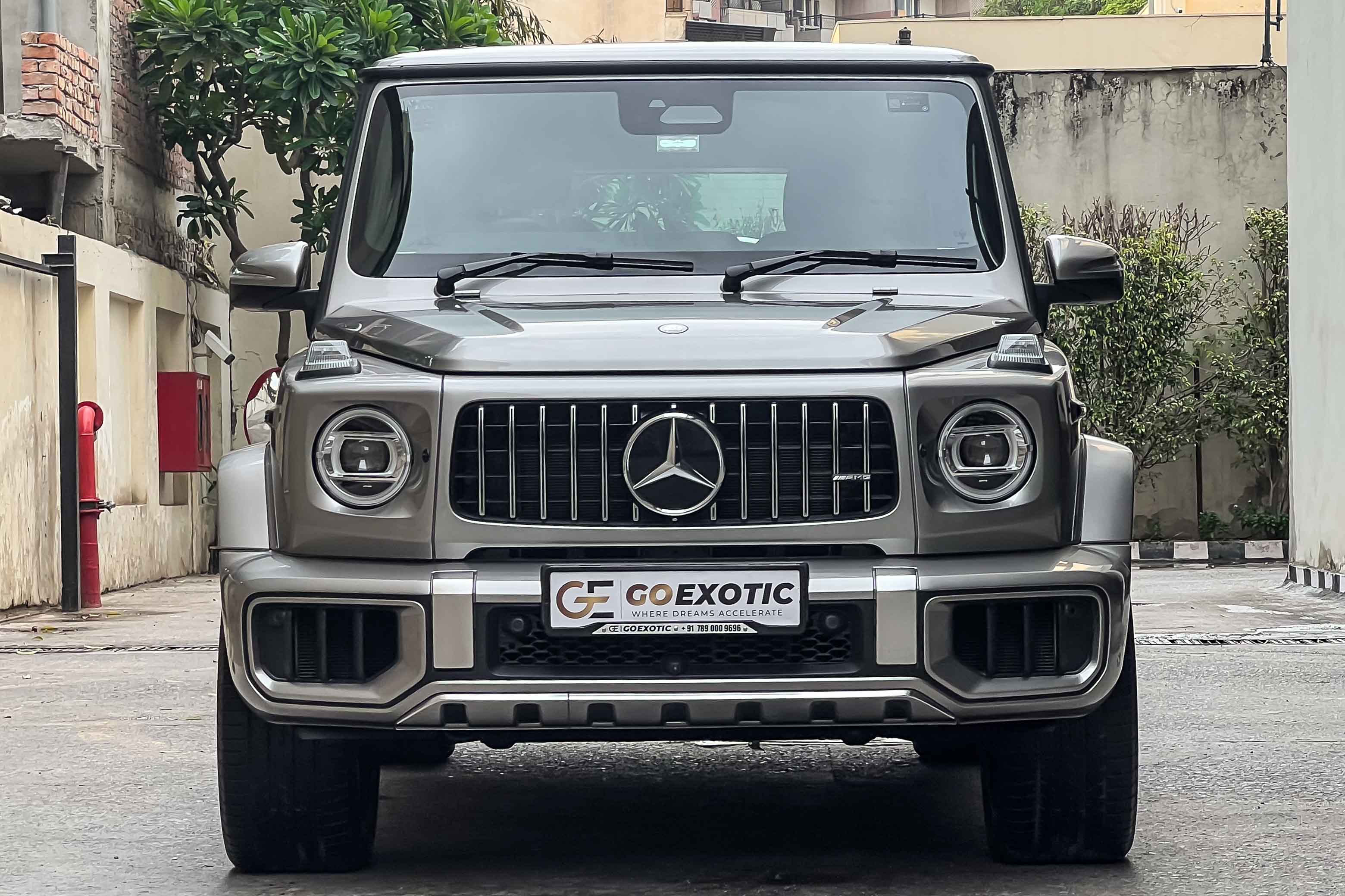 2025 MERCEDES BENZ G63 AMG V8 pre-owned luxury car