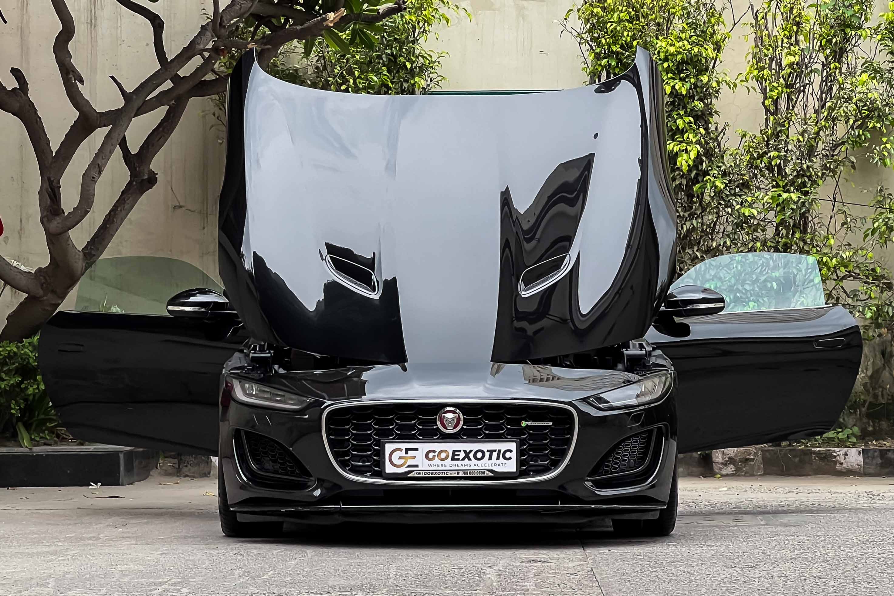 2023 JAGUAR F TYPE 2.0 COUPE R DYNAMIC pre-owned luxury car