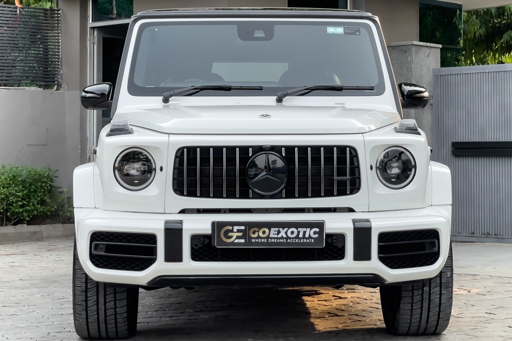 2022 MERCEDES BENZ G63 AMG V8 pre-owned luxury car