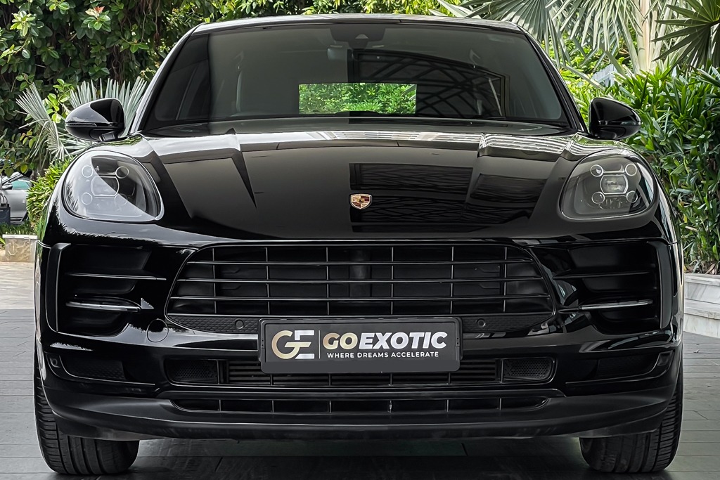 2019 PORSCHE MACAN