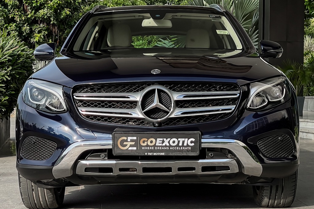 2018 MERCEDES BENZ GLC 220D 4MATIC pre-owned luxury car
