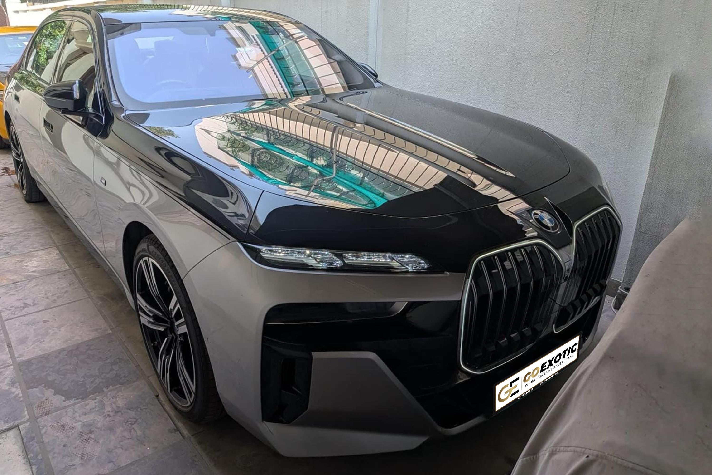 2023 BMW i7 XDRIVE 60 M SPORT pre-owned luxury car