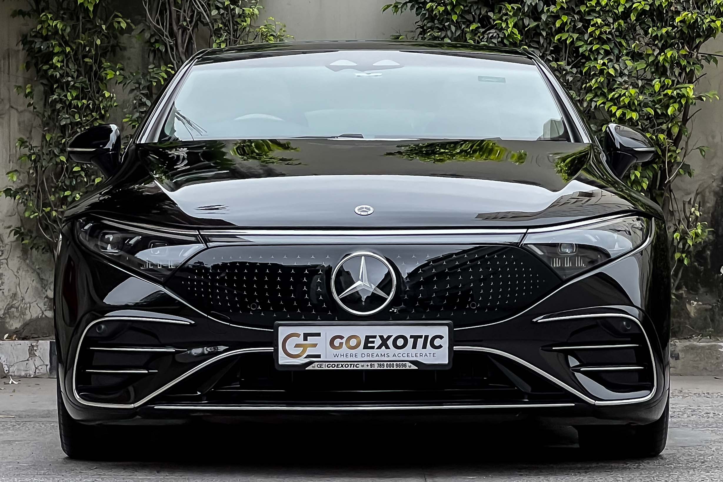 2025 MERCEDES BENZ EQS 580 4 MATIC pre-owned luxury car