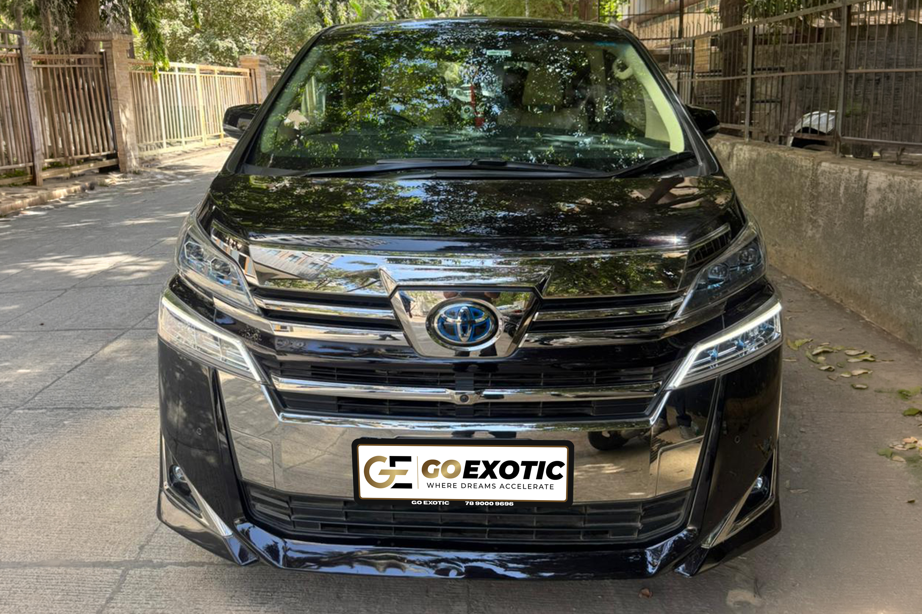 2022 TOYOTA VELLFIRE VIP EXECUTIVE LOUNGE pre-owned luxury car