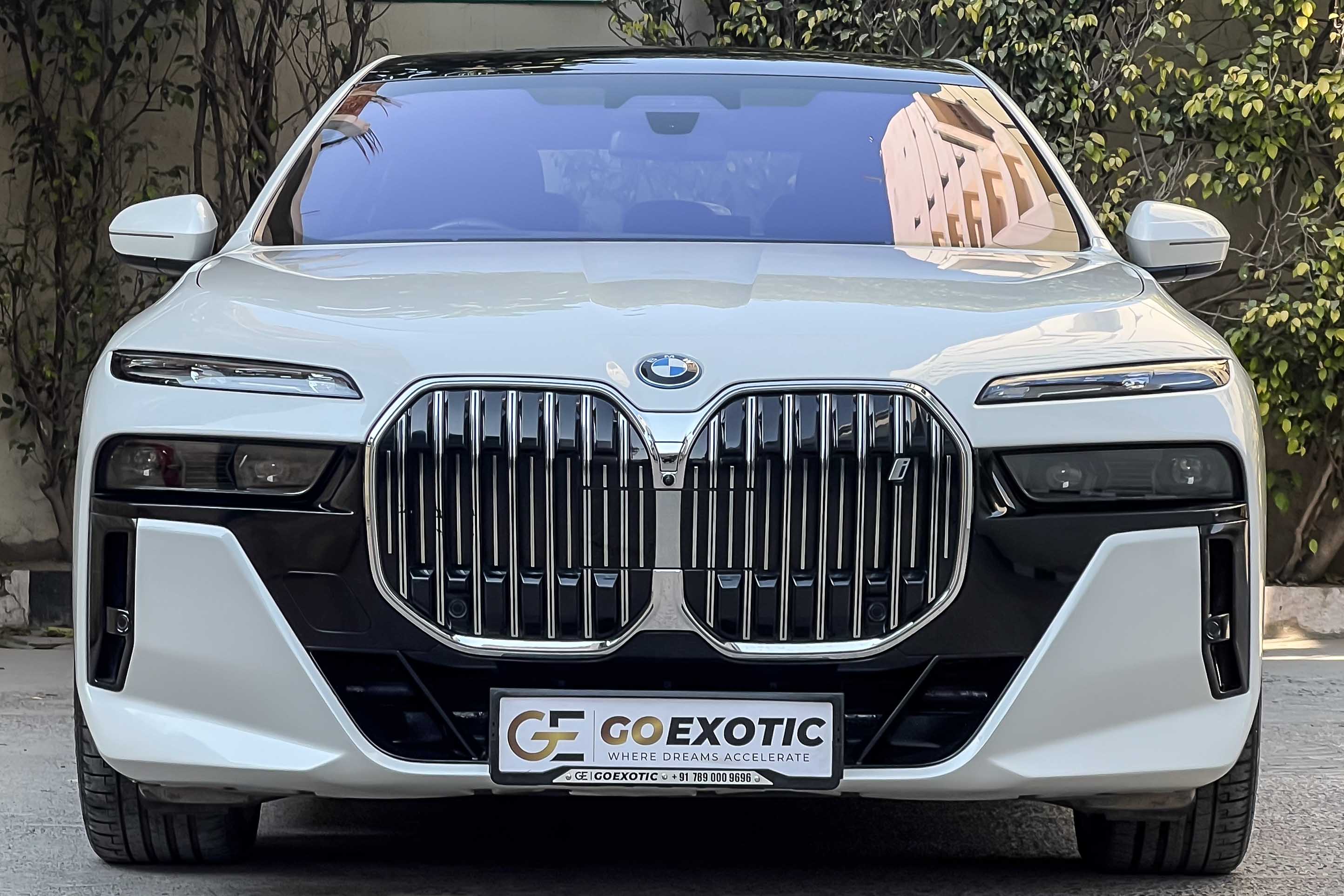 2023 BMW i7 XDRIVE 60 M SPORT pre-owned luxury car